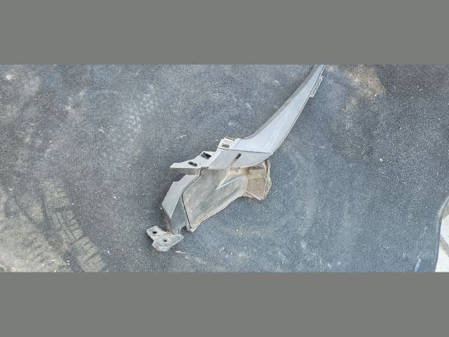 bontott HONDA JAZZ Bal Szélvédő Alatti Vízelvezető Műanyag