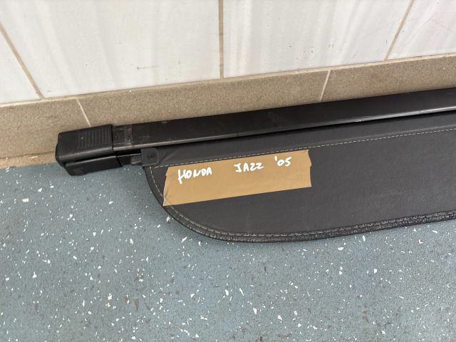 bontott HONDA JAZZ Csomagtér Roló