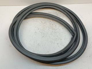 bontott HONDA JAZZ Csomagtérajtó Gumikéder