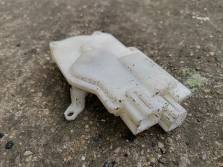 bontott HONDA JAZZ Csomagtérajtó Motor