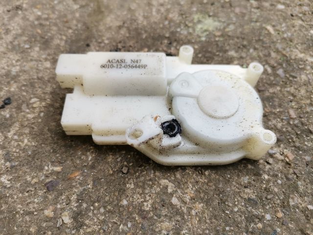 bontott HONDA JAZZ Csomagtérajtó Motor