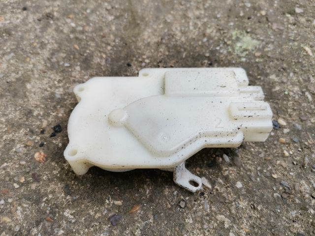 bontott HONDA JAZZ Csomagtérajtó Motor