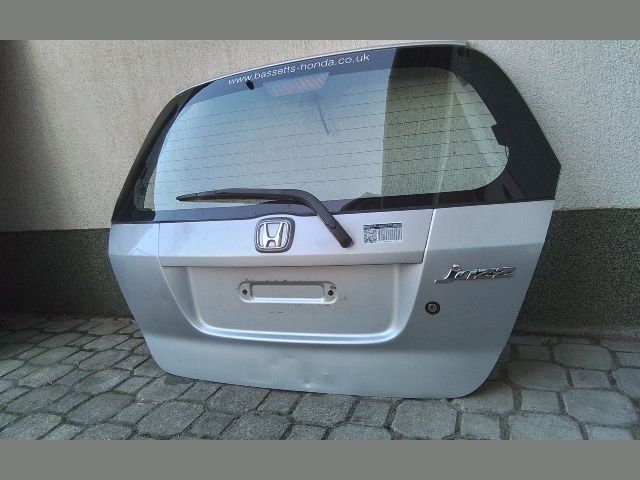 bontott HONDA JAZZ Csomagtérajtó (Részeivel)