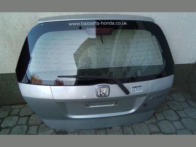 bontott HONDA JAZZ Csomagtérajtó (Részeivel)