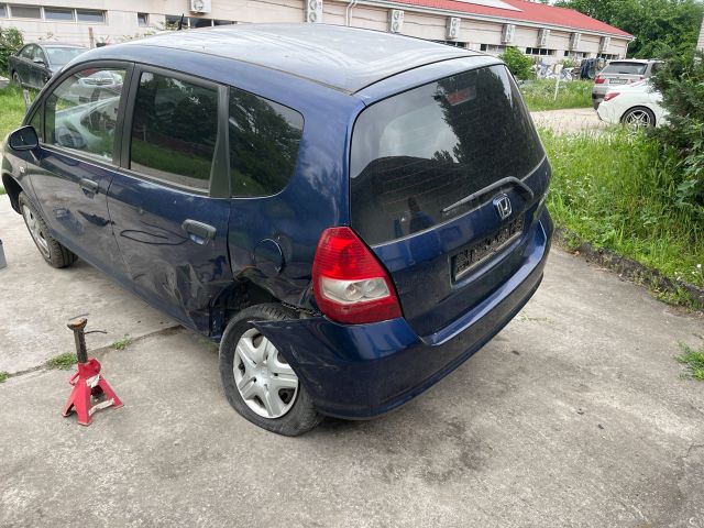 bontott HONDA JAZZ Csomagtérajtó (Üres lemez)