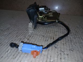 bontott HONDA JAZZ Csomagtérajtó Zárszerkezet