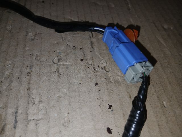 bontott HONDA JAZZ Csomagtérajtó Zárszerkezet