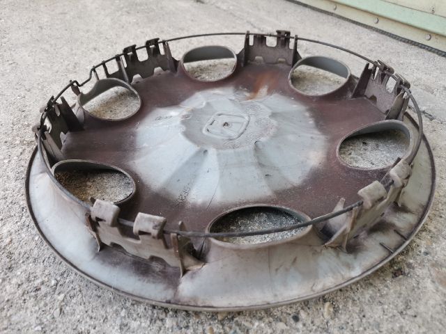 bontott HONDA JAZZ Dísztárcsa (1 db)