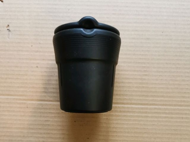 bontott HONDA JAZZ Első Hamutartó