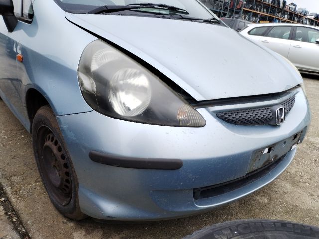 bontott HONDA JAZZ Első Lökhárító (Részeivel)