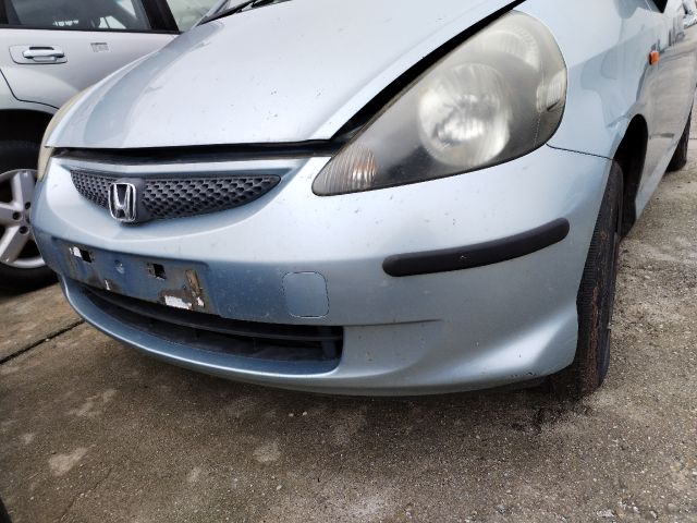 bontott HONDA JAZZ Első Lökhárító (Részeivel)