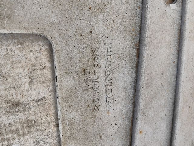 bontott HONDA JAZZ Első Lökhárító (Üresen)