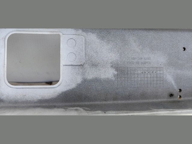 bontott HONDA JAZZ Első Lökhárító (Üresen)