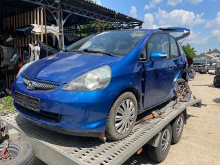 bontott HONDA JAZZ Első Szélvédő