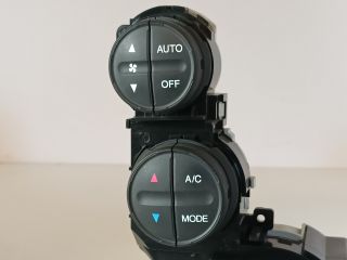 bontott HONDA JAZZ Fűtéskapcsoló (digit klímás)
