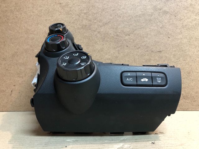 bontott HONDA JAZZ Fűtéskapcsoló (manuális klímás)