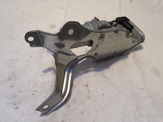 bontott HONDA JAZZ Hátsó Ablaktörlő Motor