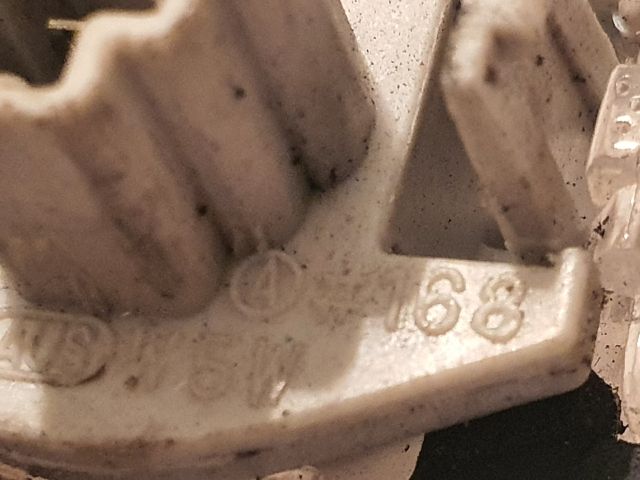 bontott HONDA JAZZ Hátsó Rendszámtábla Világítás