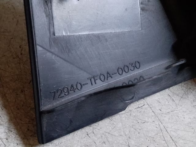 bontott HONDA JAZZ Jobb C Oszlop Burkolat