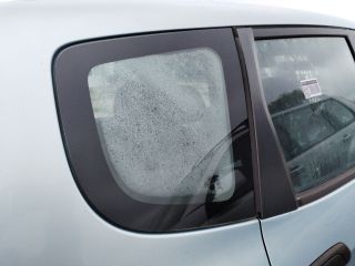 bontott HONDA JAZZ Jobb C Oszlop Oldalablak Üveg