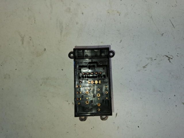 bontott HONDA JAZZ Jobb első Ablakemelő Kapcsoló