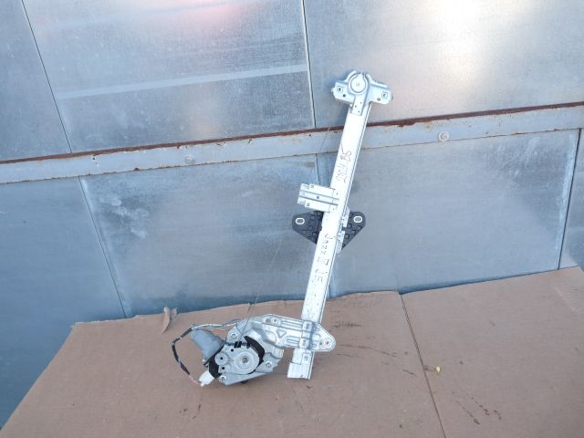 bontott HONDA JAZZ Jobb első Ablakemelő Szerkezet (Elektromos)