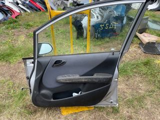 bontott HONDA JAZZ Jobb első Ajtó (Részeivel)