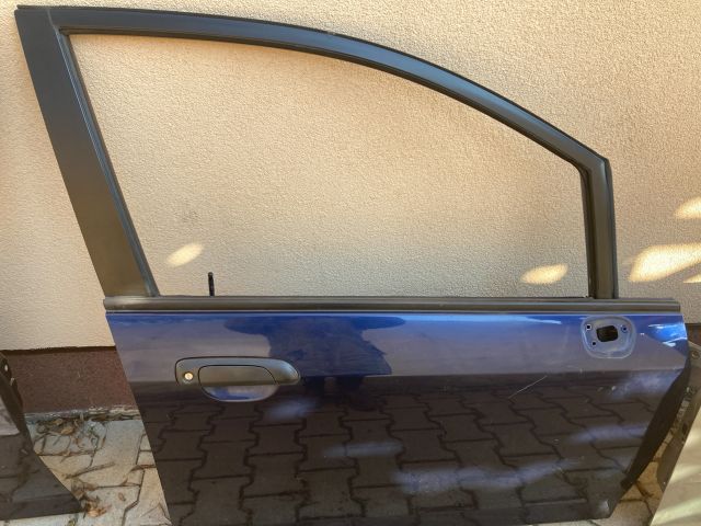 bontott HONDA JAZZ Jobb első Ajtó (Részeivel)