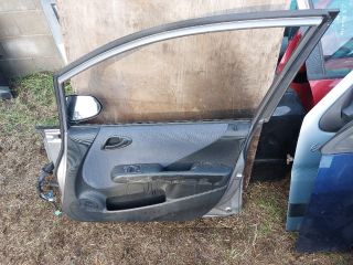 bontott HONDA JAZZ Jobb első Ajtó (Részeivel)