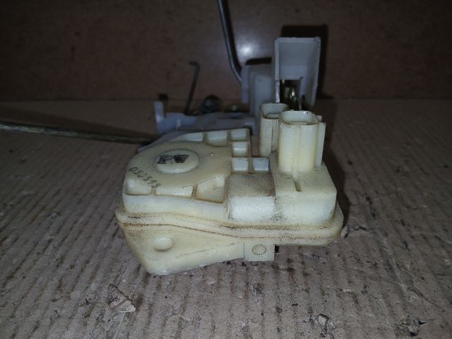 bontott HONDA JAZZ Jobb első Ajtózár