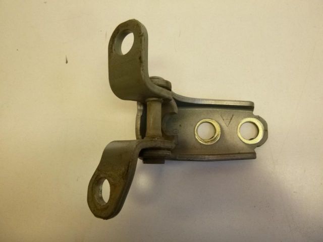 bontott HONDA JAZZ Jobb első Alsó Zsanér