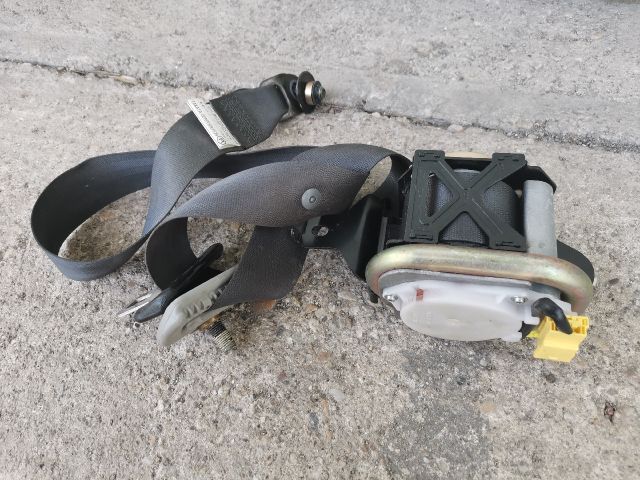 bontott HONDA JAZZ Jobb első Biztonsági Öv