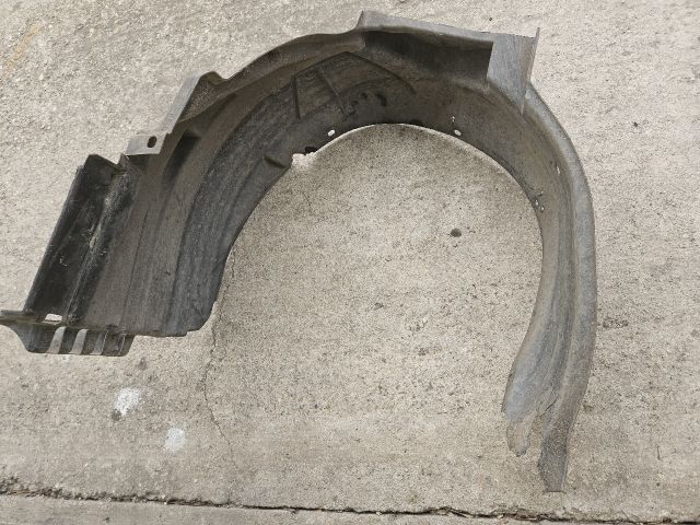 bontott HONDA JAZZ Jobb első Dobbetét (Kerékjárati, Műanyag)