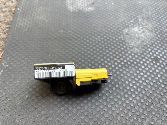 bontott HONDA JAZZ Jobb első Oldal Ütközés Érzékelő