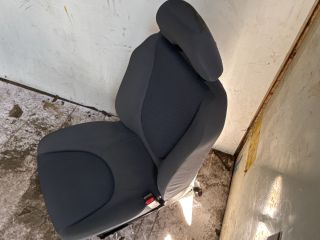 bontott HONDA JAZZ Jobb első Ülés