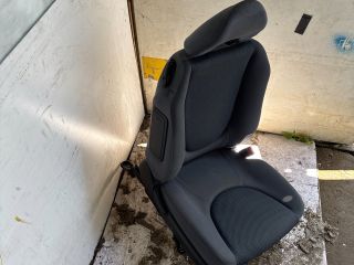 bontott HONDA JAZZ Jobb első Ülés