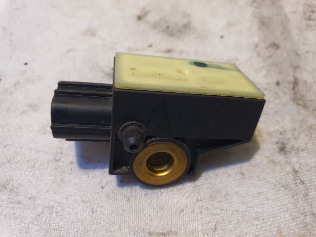 bontott HONDA JAZZ Jobb első Ütközés Érzékelő (Homlokfalon)