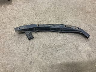 bontott HONDA JAZZ Jobb Fényszóró Tartó