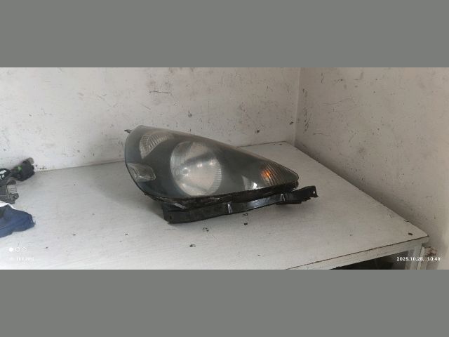 bontott HONDA JAZZ Jobb Fényszóró