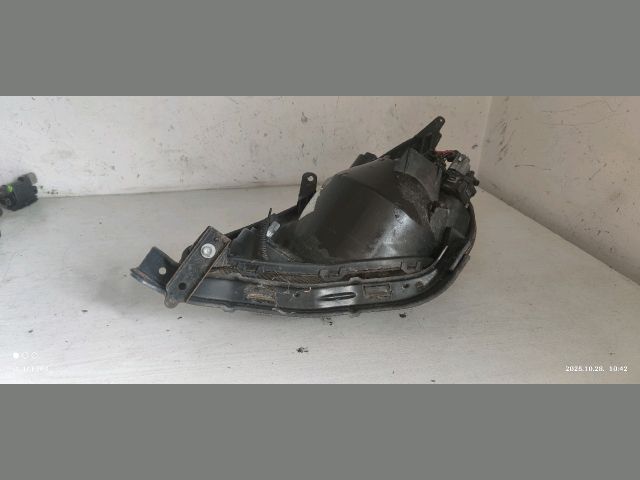 bontott HONDA JAZZ Jobb Fényszóró