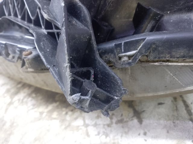 bontott HONDA JAZZ Jobb Fényszóró