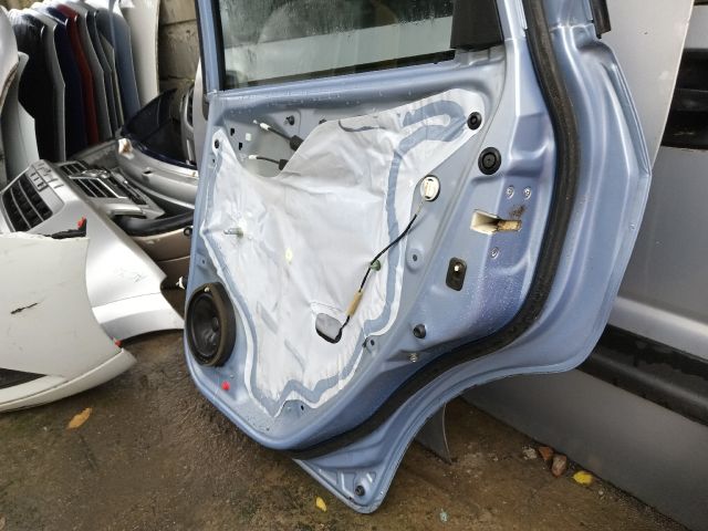 bontott HONDA JAZZ Jobb hátsó Ajtó (Részeivel)