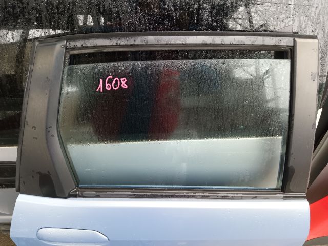 bontott HONDA JAZZ Jobb hátsó Ajtó (Részeivel)