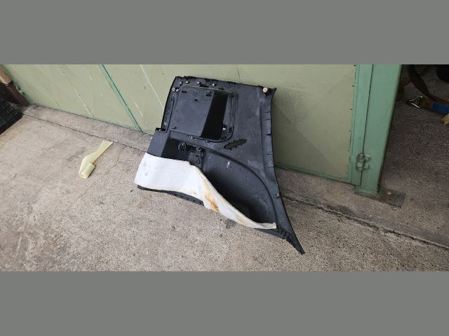 bontott HONDA JAZZ Jobb hátsó Csomagtér Burkolat (Műanyag)