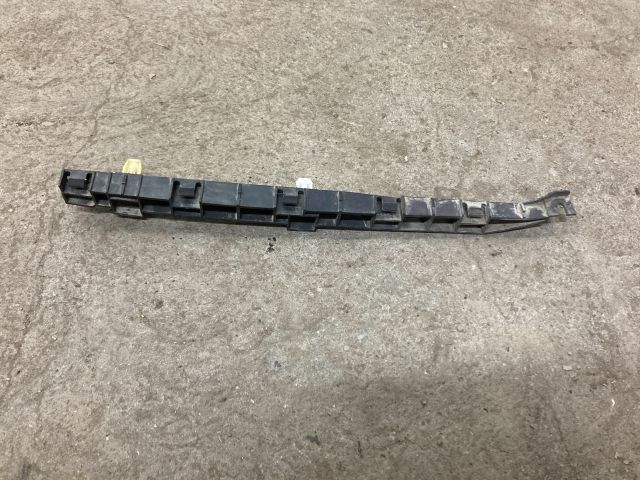 bontott HONDA JAZZ Jobb hátsó Lökhárító Tartó (Műanyag)