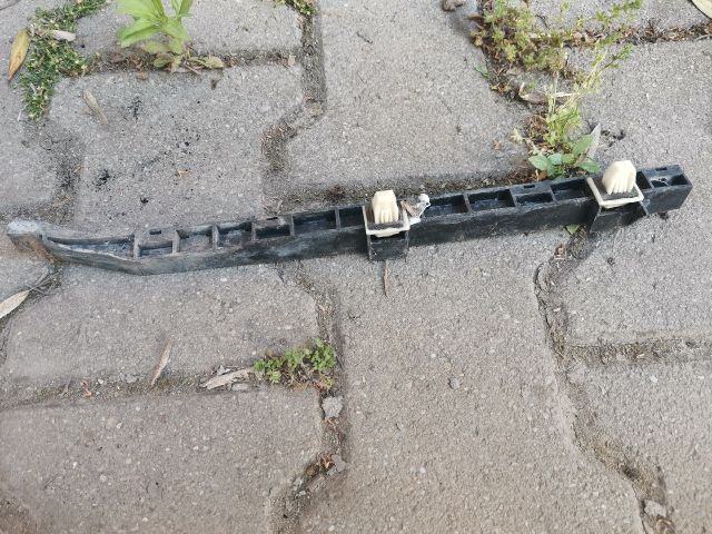 bontott HONDA JAZZ Jobb hátsó Oldal Lökhárító Tartó (Műanyag)