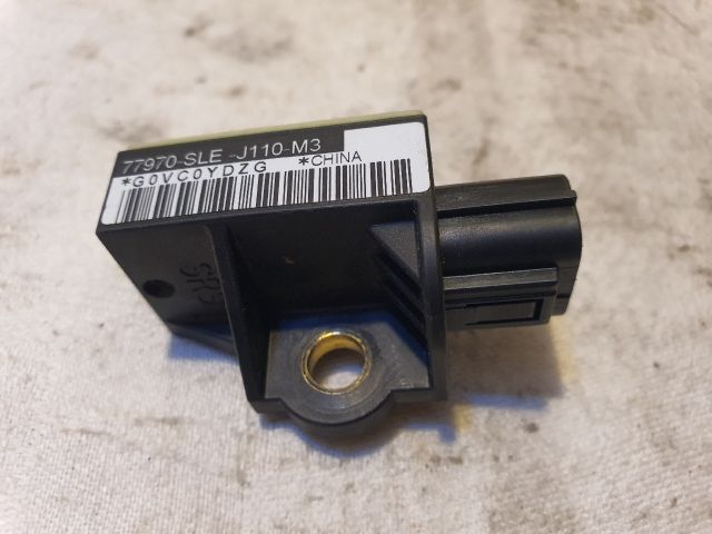 bontott HONDA JAZZ Jobb hátsó Oldal Ütközés Érzékelő