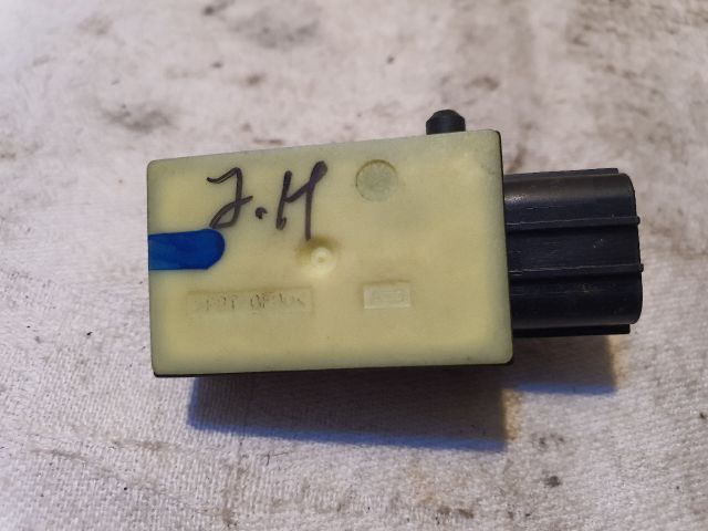 bontott HONDA JAZZ Jobb hátsó Oldal Ütközés Érzékelő