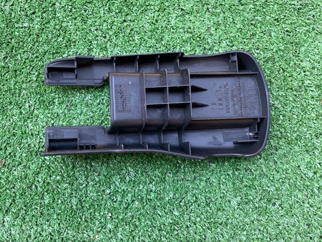 bontott HONDA JAZZ Jobb hátsó Ülés melletti Kárpit