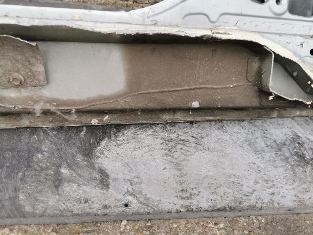 bontott HONDA JAZZ Jobb Küszöb